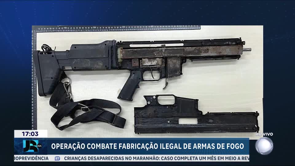 Polícia descobre fábrica clandestina que transformava armas de airsoft em armamento letal na Bahia