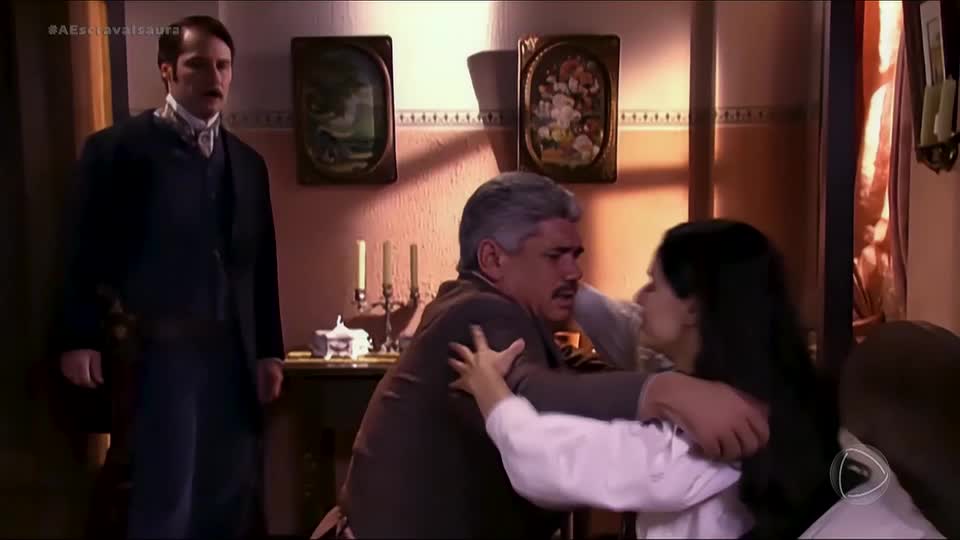 Miguel se reencontra com Isaura | A Escrava Isaura