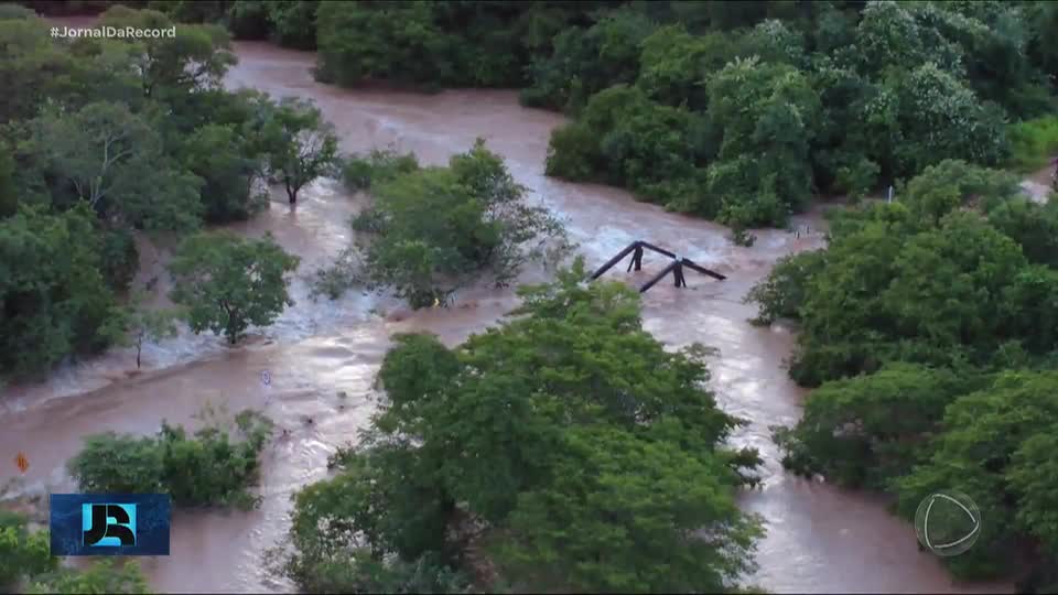 Mato Grosso do Sul decreta situação de emergência em três cidades por causa de enchentes