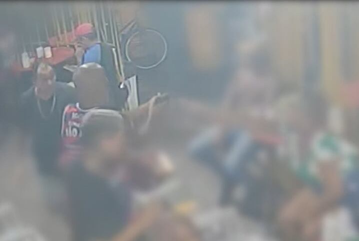 Homem é morto a tiros por amigo durante discussão de bar em Bangu, zona oeste do Rio