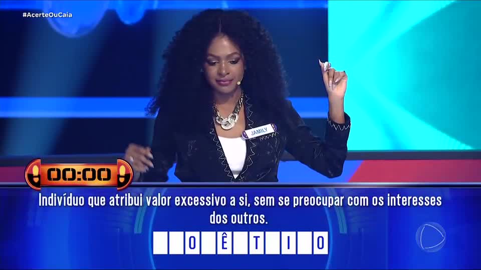 ‘To me preparando para este momento’, dispara Jamily antes de cair no buraco 