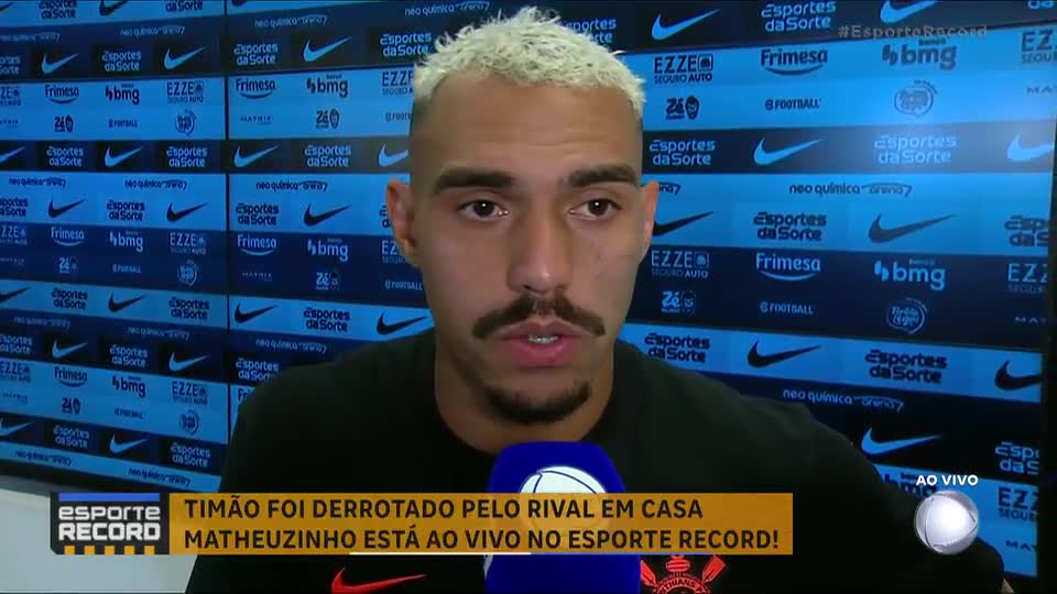 Matheuzinho responde à provocação de Flaco López em gol do Palmeiras no Derby