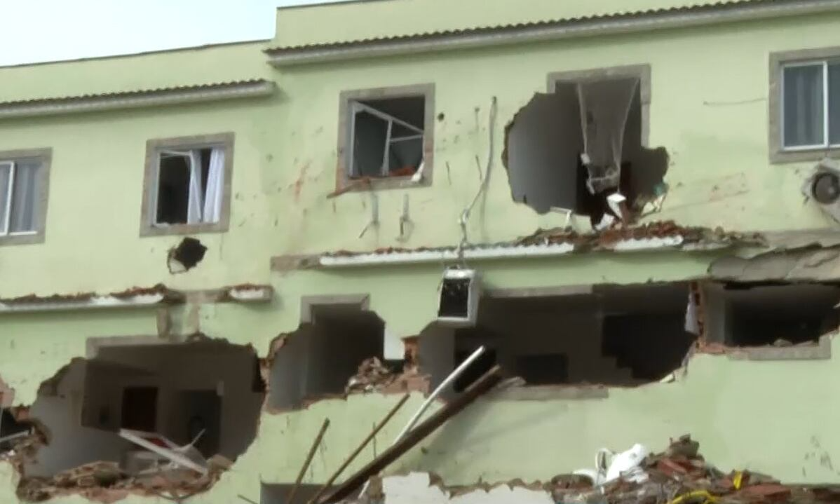 Antes de acidente, moradores denunciaram rachaduras em prédio que desabou no Engenho Novo