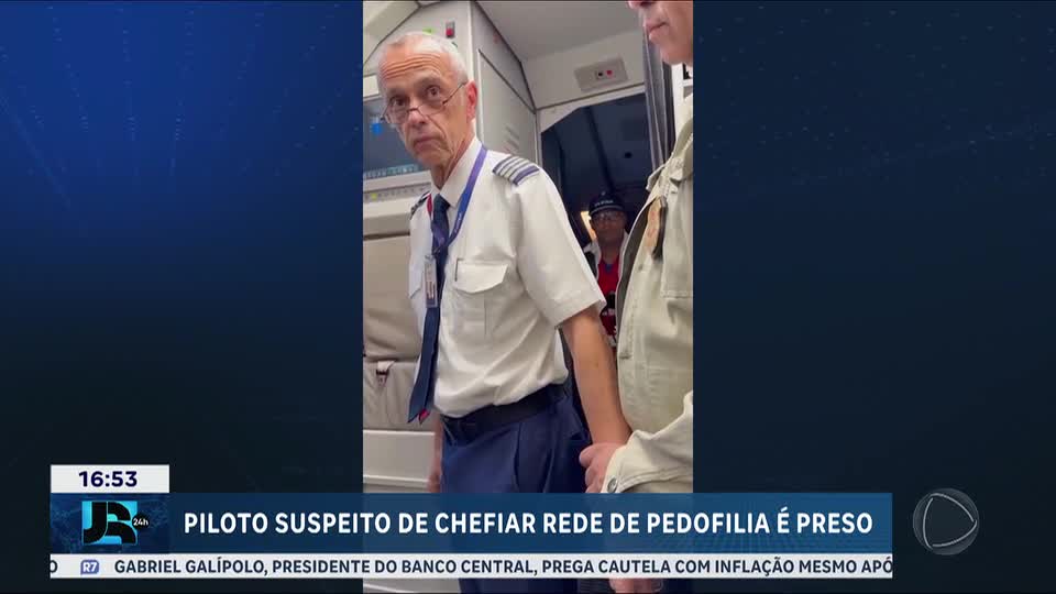 Comandante é detido dentro de avião suspeito de chefiar rede de abuso sexual infantil