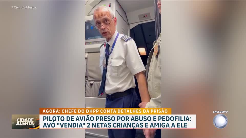 Piloto de avião preso por pedofilia contava com ajuda de mulher que oferecia suas netas a ele