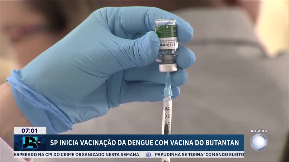 Profissionais de saúde de cidades paulistas começam a ser vacinados contra dengue