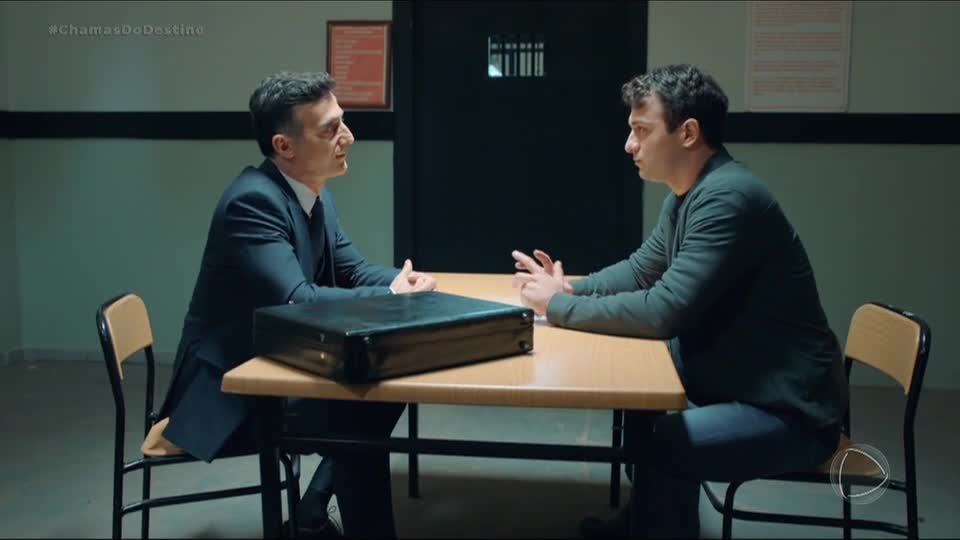 Çelebi faz acordo com Bulent | Chamas do Destino