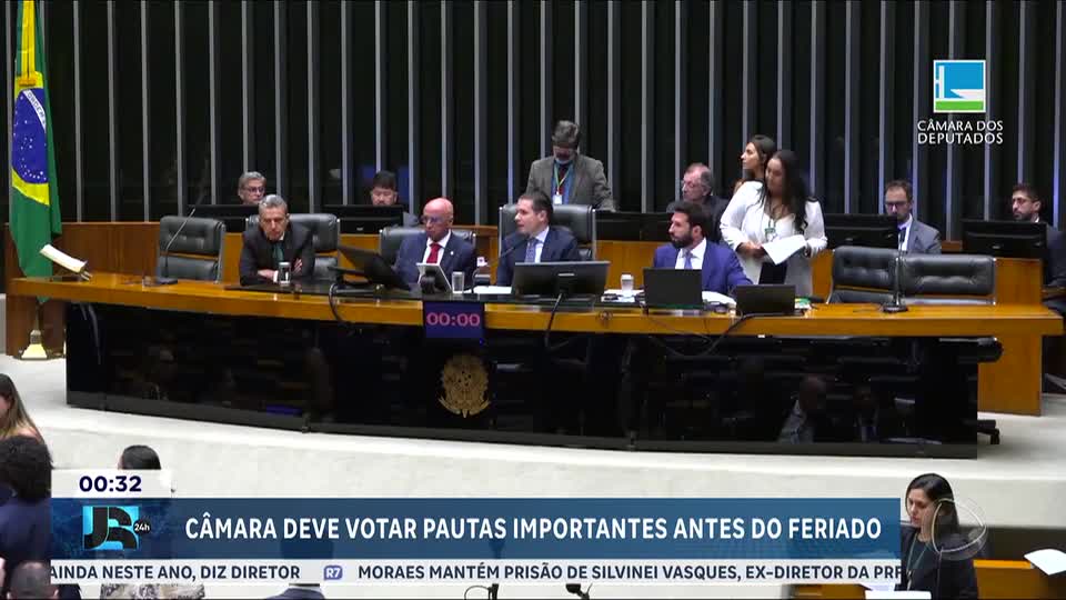 Câmara faz esforço para acelerar votações antes do feriado na semana que vem