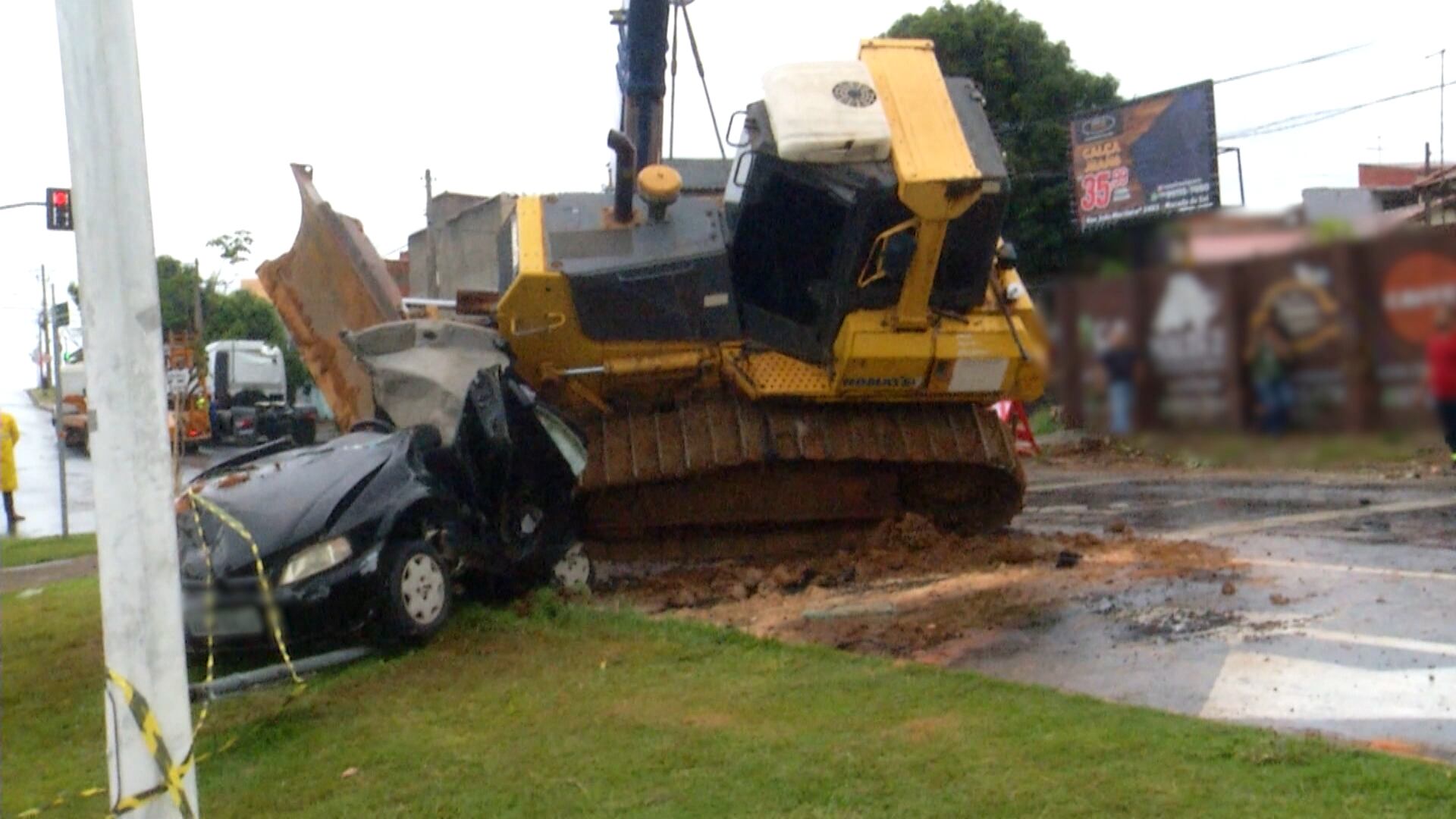 Trator causa acidente com morte em Indaiatuba (SP)