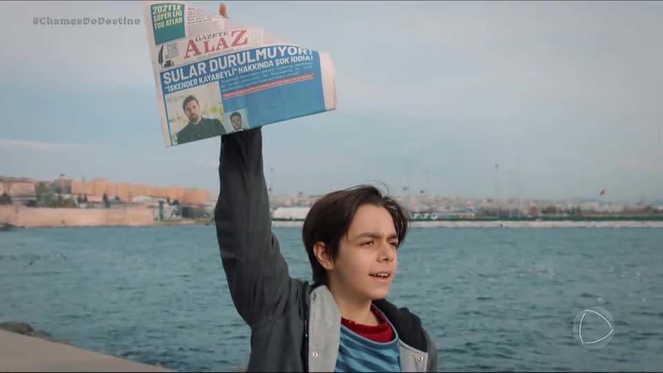 Jornal denuncia sequestro de Ali e Iskender fica no centro de mais uma polêmica | Chamas do Destino