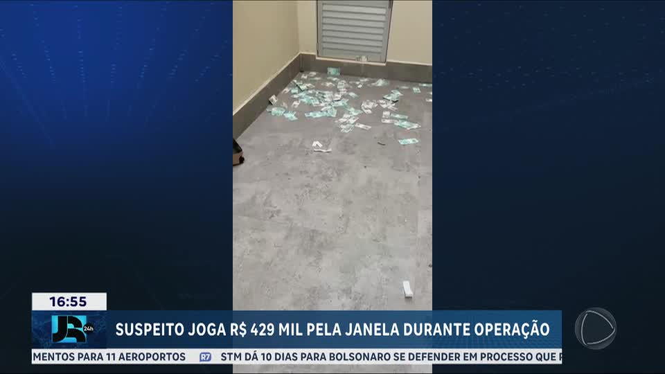 Suspeito joga mais de R$ 400 mil pela janela em ação da PF, em Santa Catarina