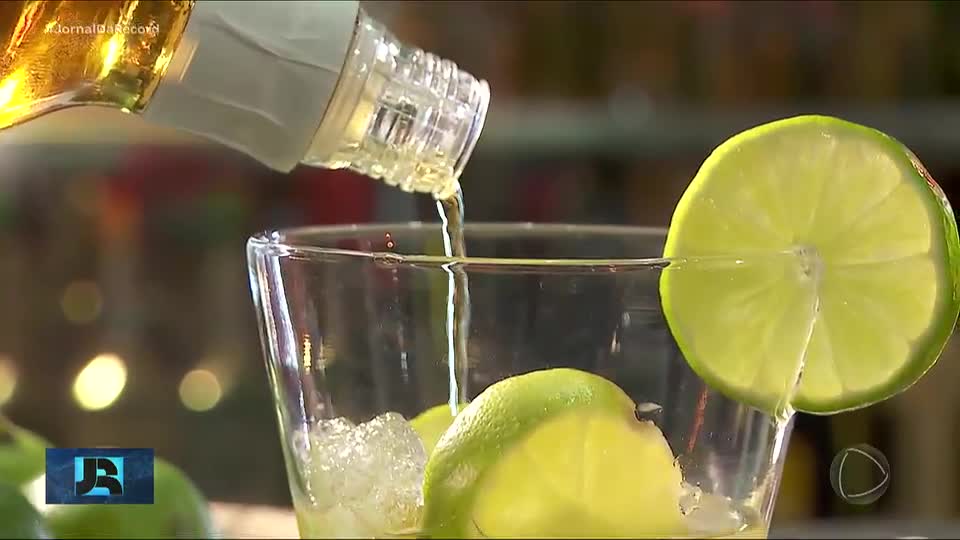 Setor de bares e restaurantes adota medidas para evitar novos casos de contaminações por metanol