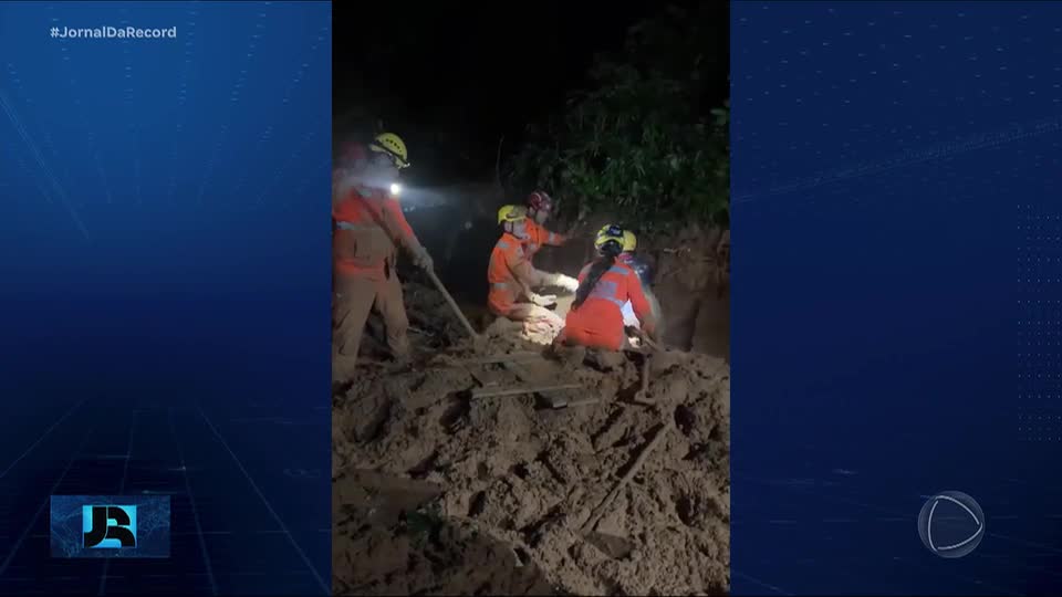 Soterramentos na zona da mata de MG deixam dois mortos