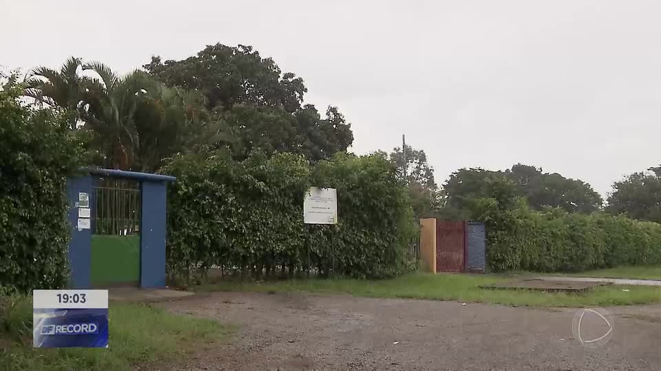 Creche segue aberta após interdição por denúncias de irregularidades e escorpiões