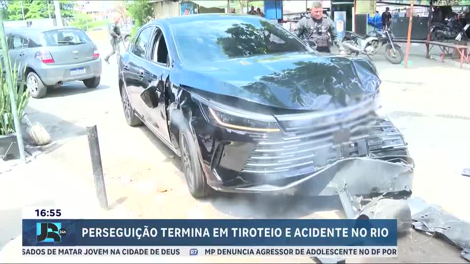 Perseguição em via expressa termina em tiroteio e acidente de carro no Rio de Janeiro