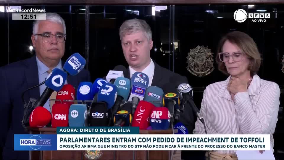 Parlamentares entram com pedido de impeachment de Dias Toffoli