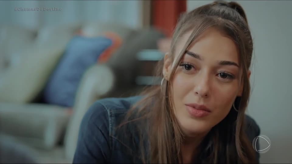 Rüya questiona Çiçek por assumir identidade de Simal após o incêndio | Chamas do Destino