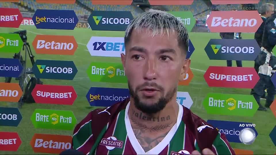 Lucho Acosta fala após vitória no Clássico Vovô