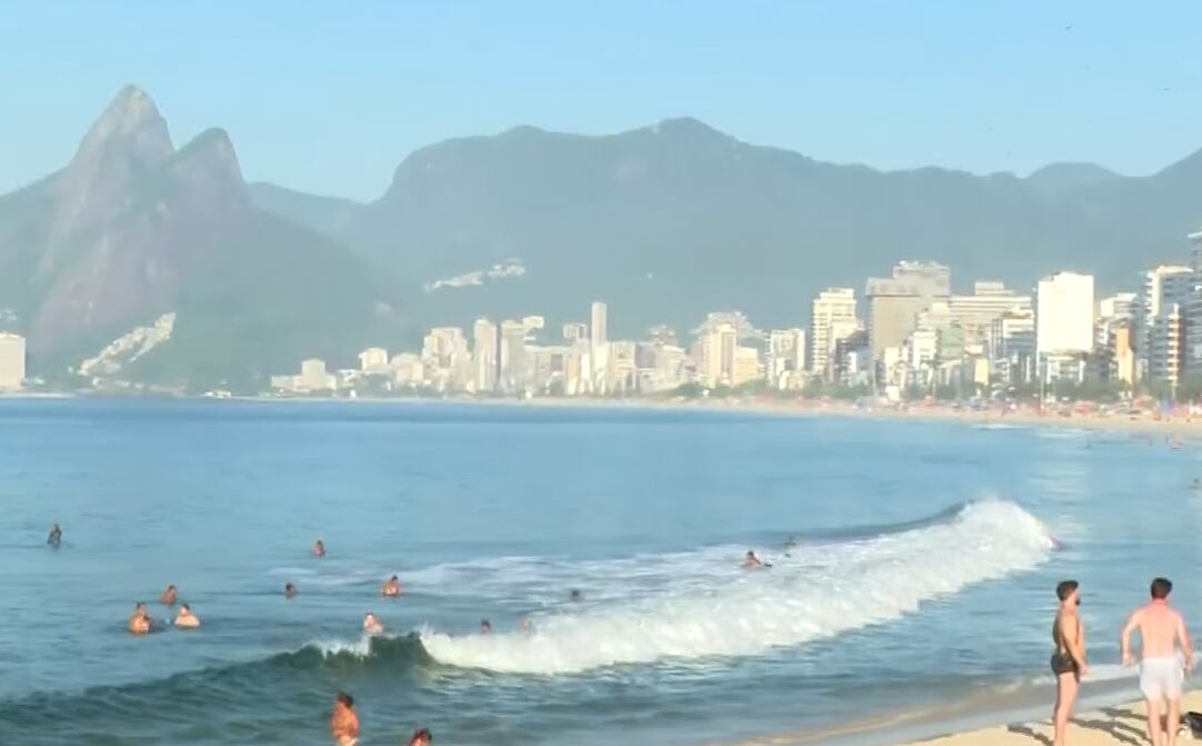 43 praias do Rio de Janeiro estão liberadas para banho, segundo INEA