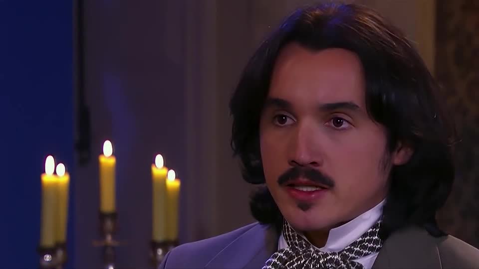 Geraldo diz para Malvina que corpo de Álvaro não foi encontrado | A Escrava Isaura