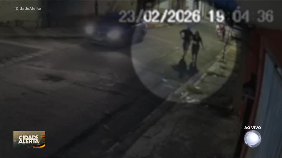 Açougueiro pega faca do trabalho e ataca ex-namorada na zona leste de São Paulo