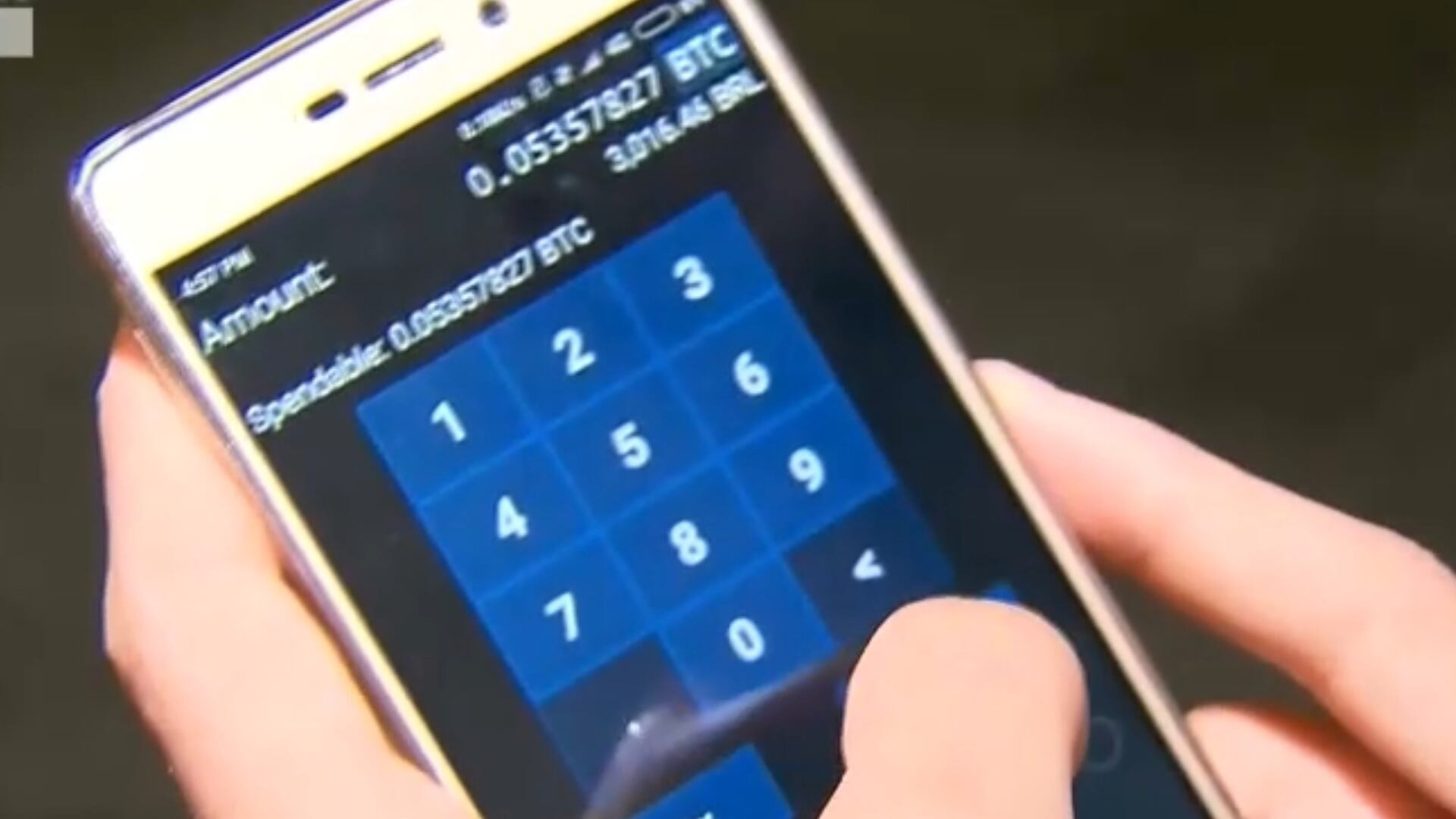 Roubo de US$ 1,5 bilhão a plataforma de criptomoedas abala confiança no  Bitcoin, diz especialista