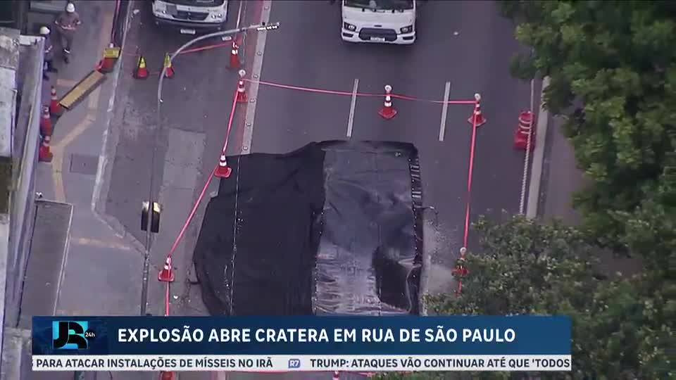 Cratera se abre na rua da Consolação, uma das vias mais importantes e movimentadas de São Paulo