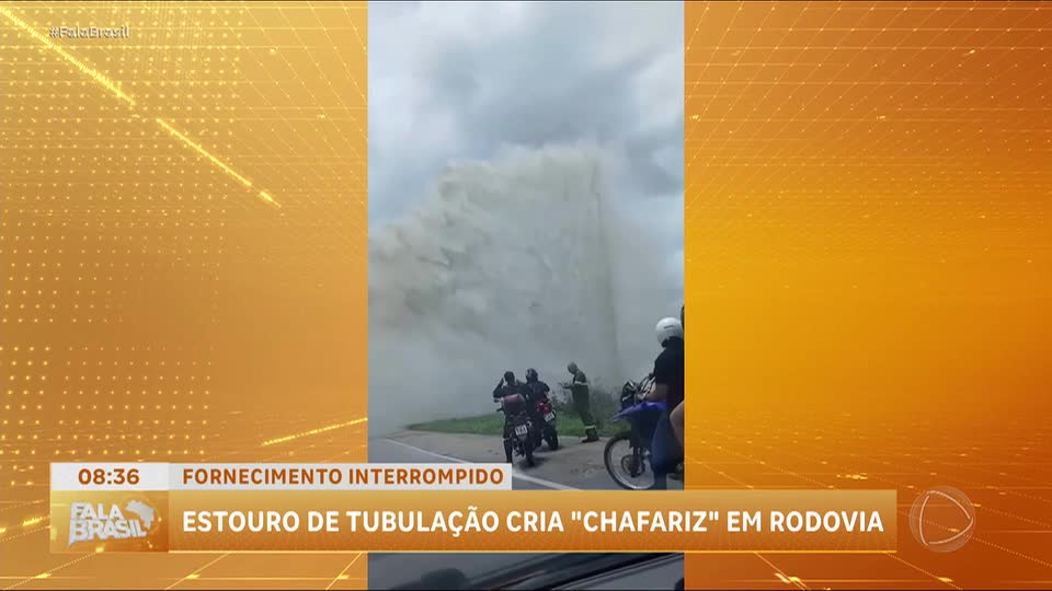 Rompimento de tubulação forma chafariz em rodovia de Bezerros (PE)