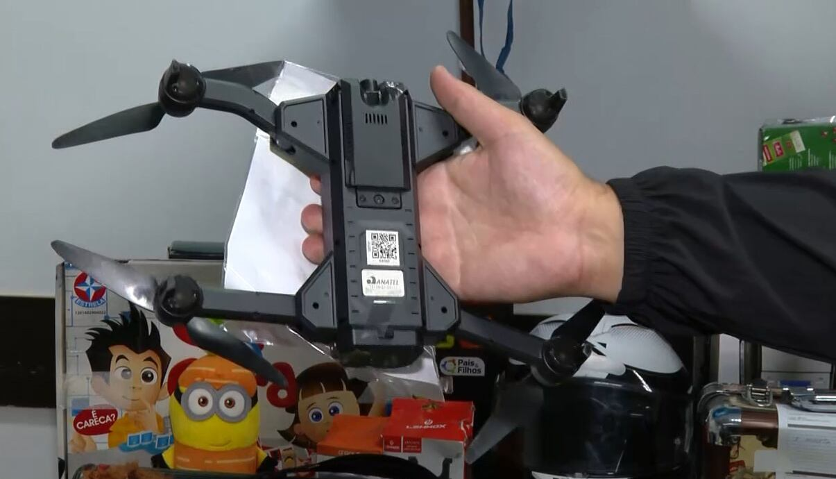 Mais de 1.500 itens esquecidos no metrô do Rio serão doados