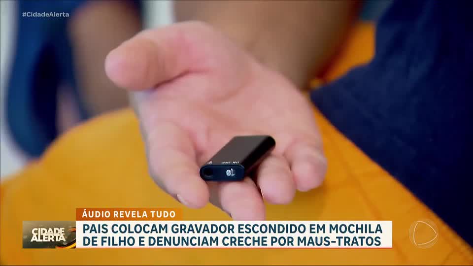 Pais colocam gravadores escondidos na mochila de filhos e denunciam creche