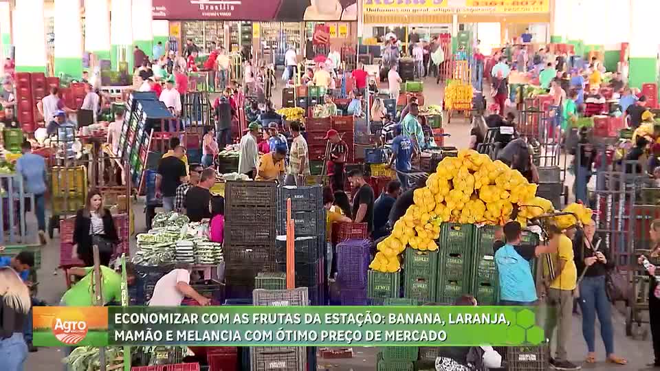 Banana, laranja, mamão e melancia têm queda nos preços devido à safra abundante