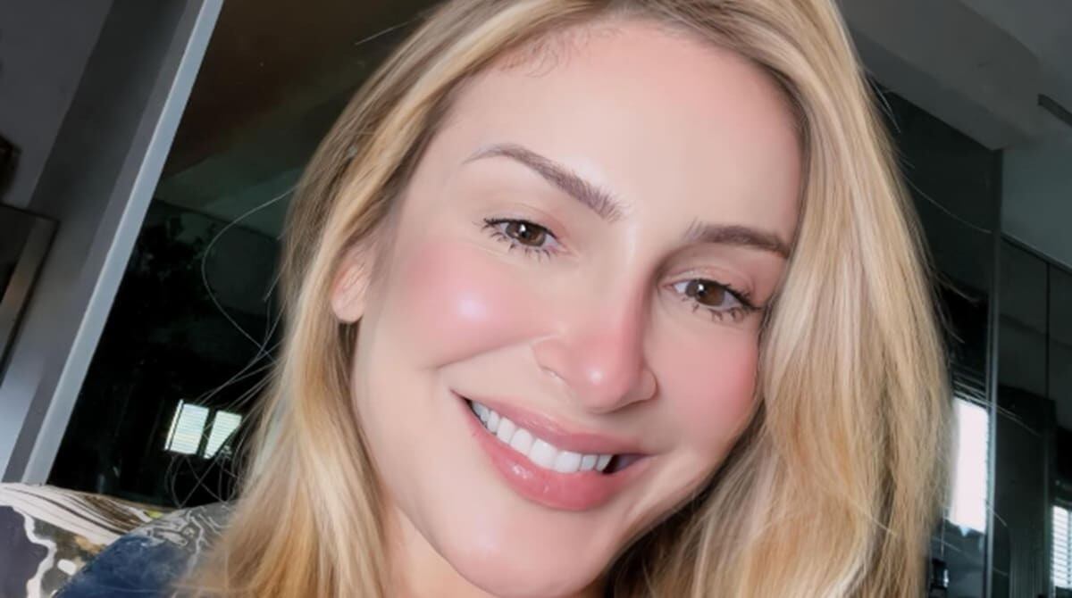 Claudia Leitte promete reagir ‘na mesma moeda’ a ataques de haters nas redes