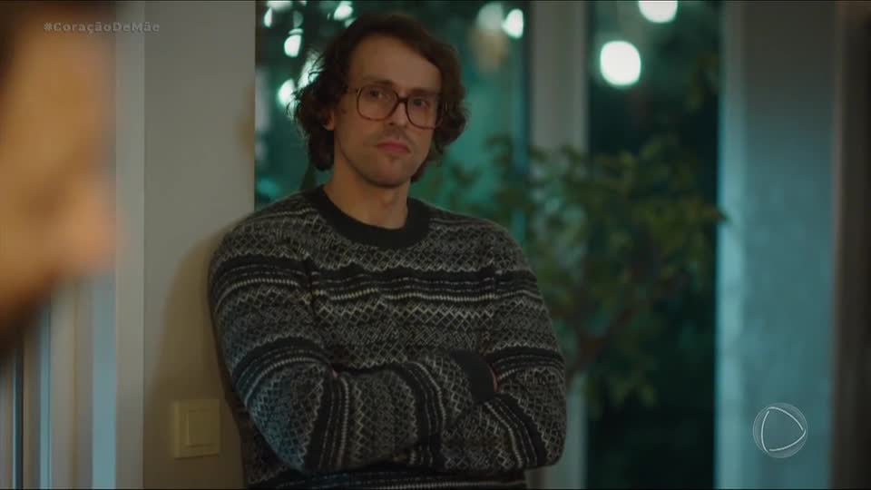 Atilla fica enciumado ao ver vizinho falando com Karsu | Coração de Mãe