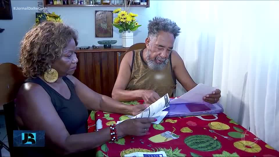 Aposentados recorrem ao empréstimo consignado para pagar contas básicas