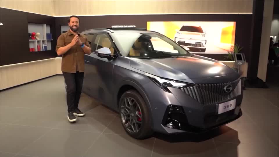 GAC GS3 é lançado no Brasil com espaço de Jeep Compass e preço de carro hatch