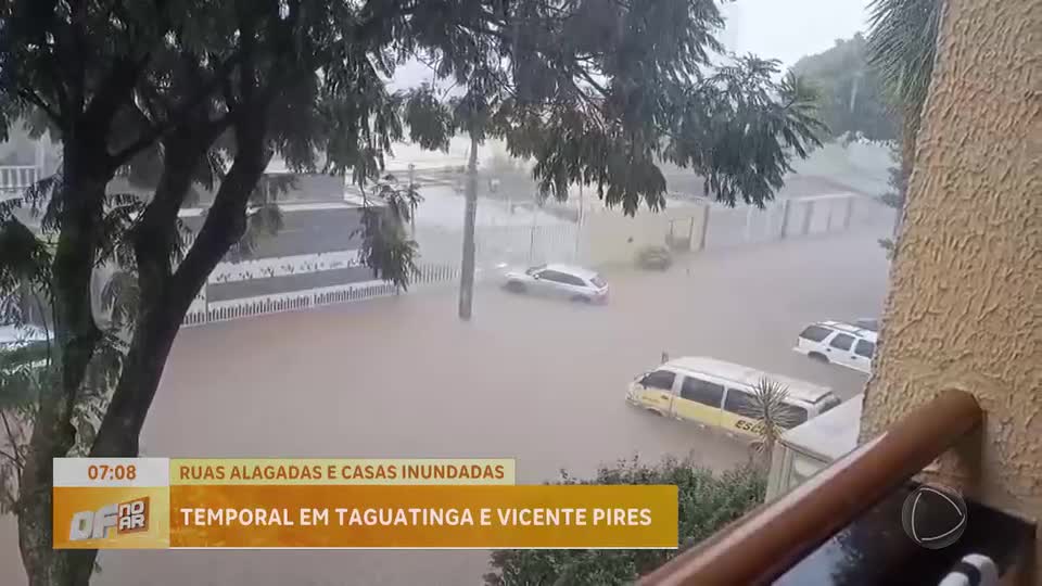 Temporal causa alagamentos em Vicente Pires e Taguatinga