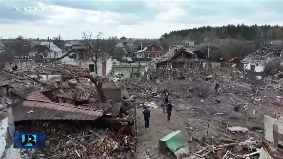 Ataque russo com mais de 500 drones e mísseis atinge diversas regiões da Ucrânia