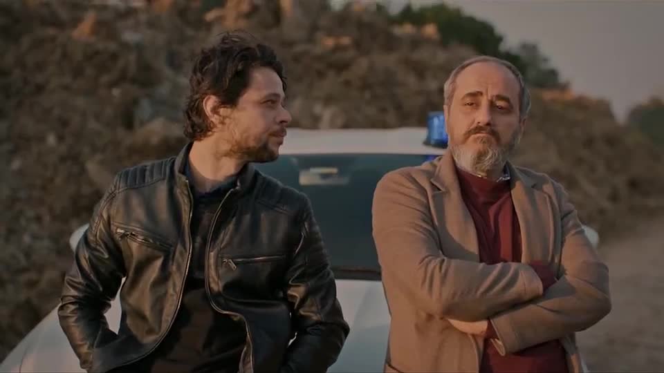 Denúncia reabre a investigação do assassinato de Bülent | Chamas do Destino