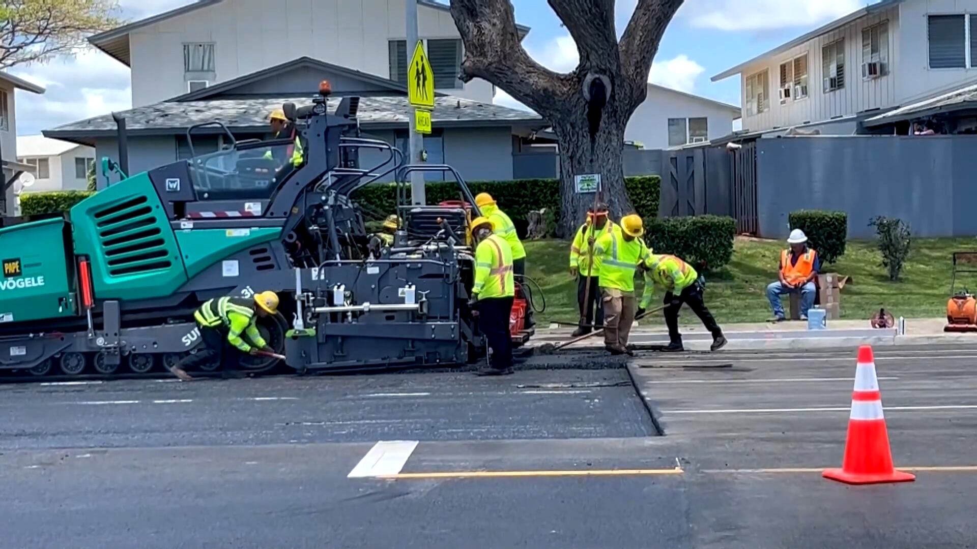 Redes de pesca são reaproveitadas em pavimentação