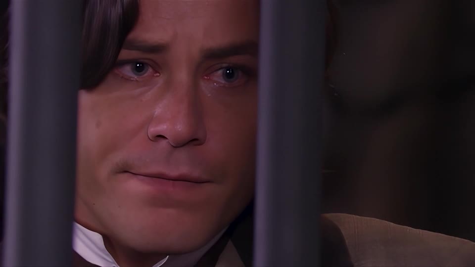 Álvaro conta o que Branca fez com ele para Isaura | A Escrava Isaura