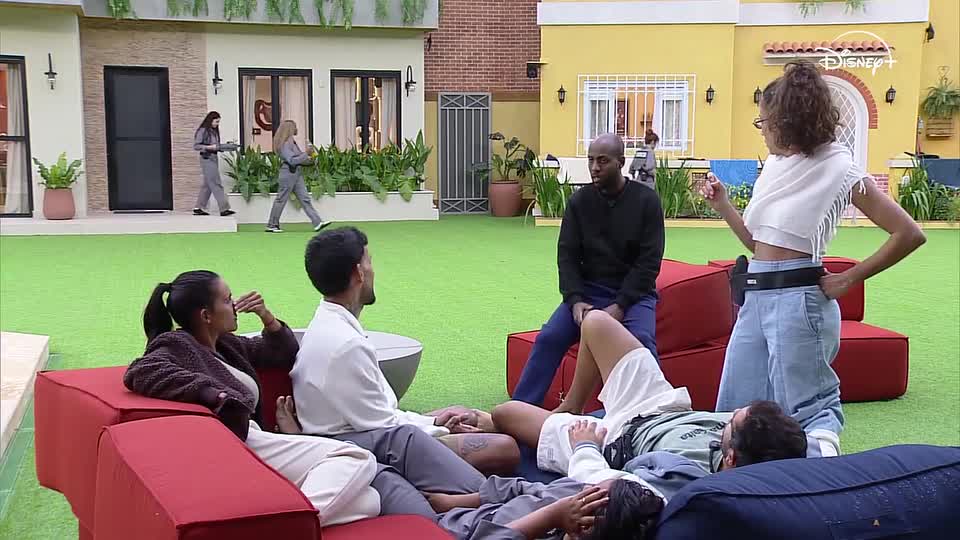 Vini detona moradores e aponta os falsos do reality | Casa do Patrão