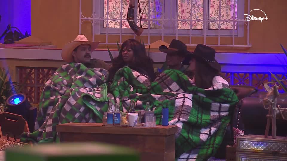 ‘Ela está querendo imitar a Sheila’, diz Bianca sobre Nataly | Casa do Patrão