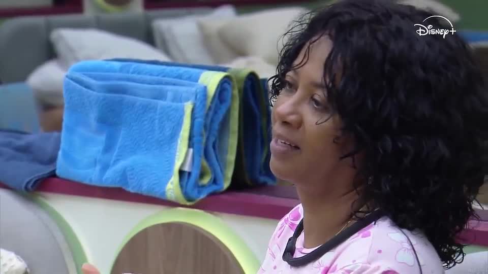 Sheila detona Marina após distanciamento: 'Não vai a lugar nenhum às minhas custas' | Casa do Patrão