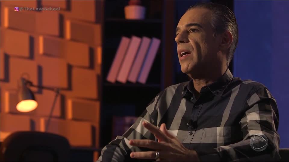 Edgard supera trauma de traição e encontra novo caminho feliz ao lado de Marelis