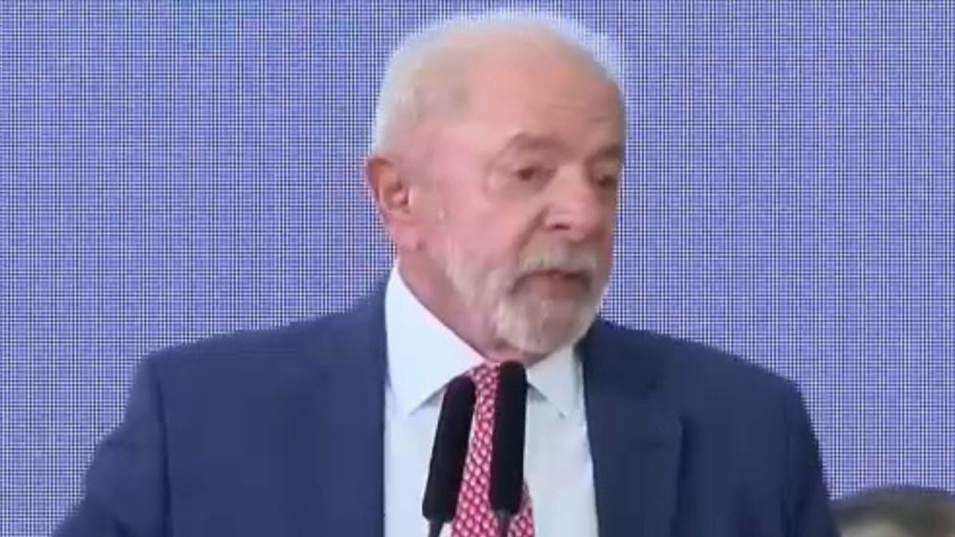 Lula participa de cerimônia pelos cem dias do Pacto Nacional Brasil Contra o Feminicídio