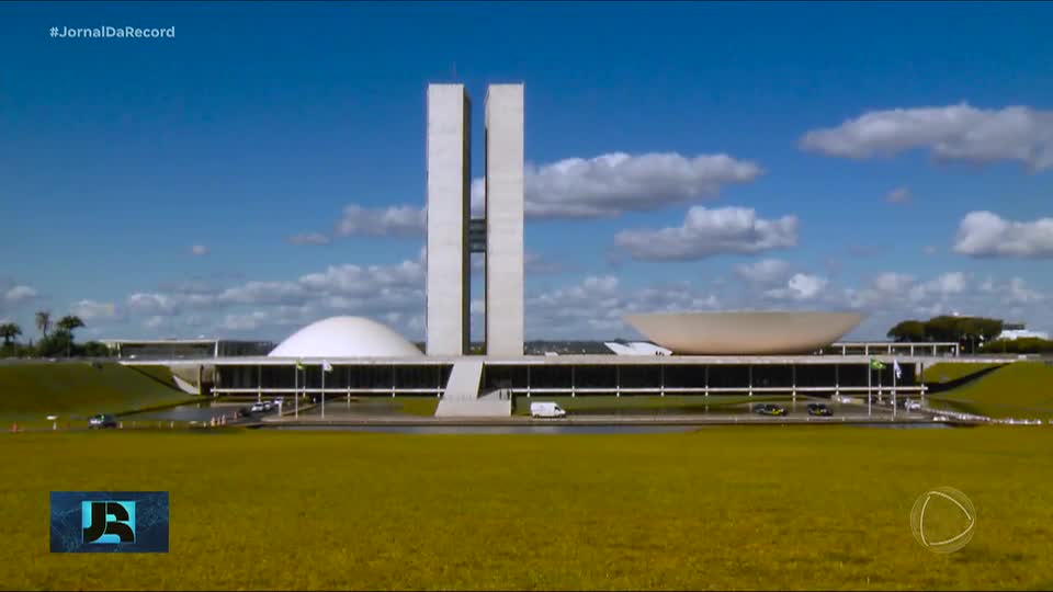Câmara aprova projeto de lei que torna crime o aumento abusivo dos preços de combustíveis