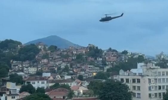 Polícia realiza operação contra CV no Complexo do Lins, zona norte do Rio