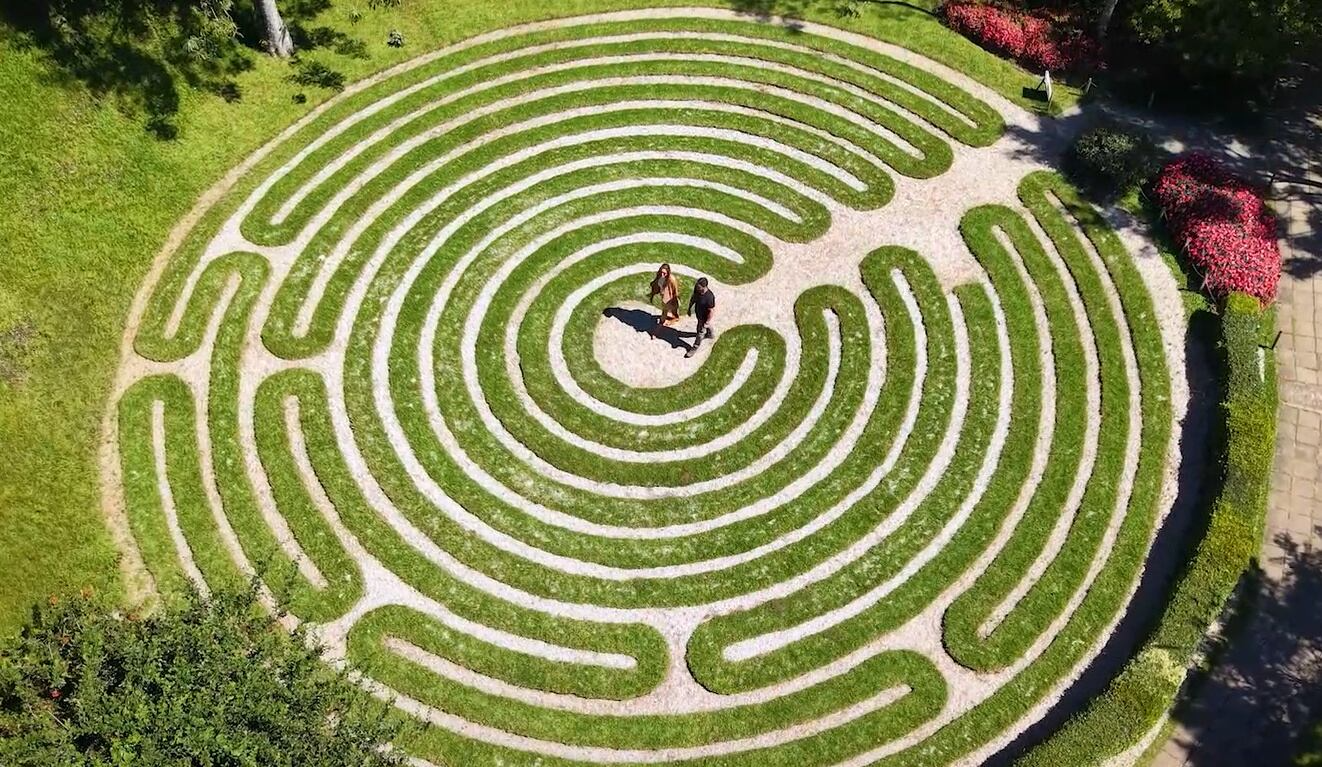 Ponto mais visitado de Campos do Jordão, parque Amantikir tem jardins inspirados em 14 países