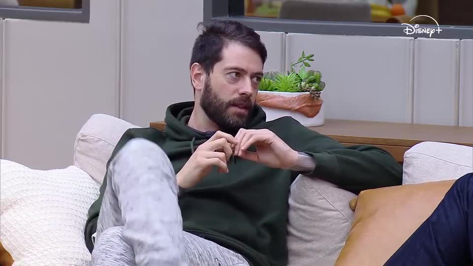 Jackson desabafa com Nataly sobre jogar sem grupo: 'Em paz' | Casa do Patrão