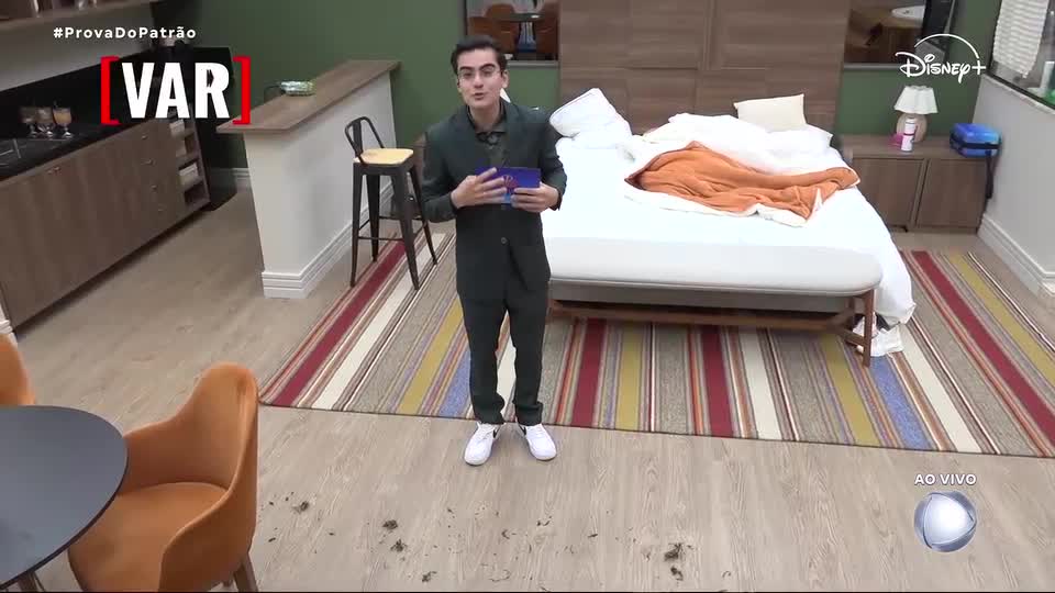 Edição especial do VAR tira a dúvida de quem jogou grama no quarto de Matheus | Casa do Patrão